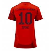 Camiseta Bayern Munich Leroy Sane #10 Primera Equipación Replica 2024-25 para mujer mangas cortas